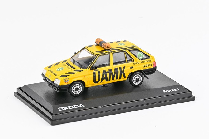 Škoda Forman 1993 ÚAMK s Majákem 1:43 Abrex